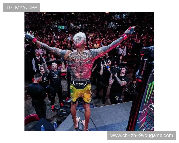 UFC震撼表演：一击震碎木板的极限力量